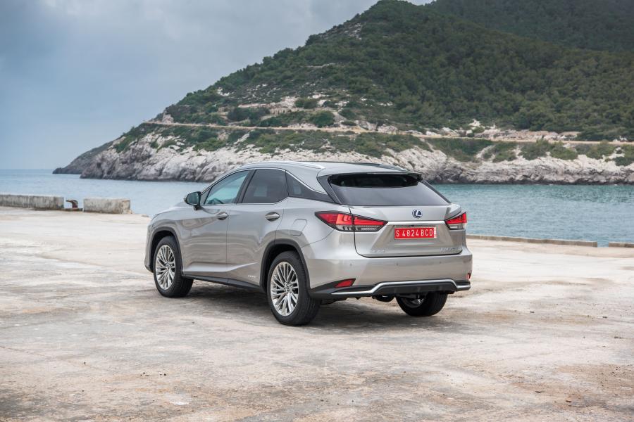  Lexus RX450h 2019 года  (WW) (фото 32 из 97)